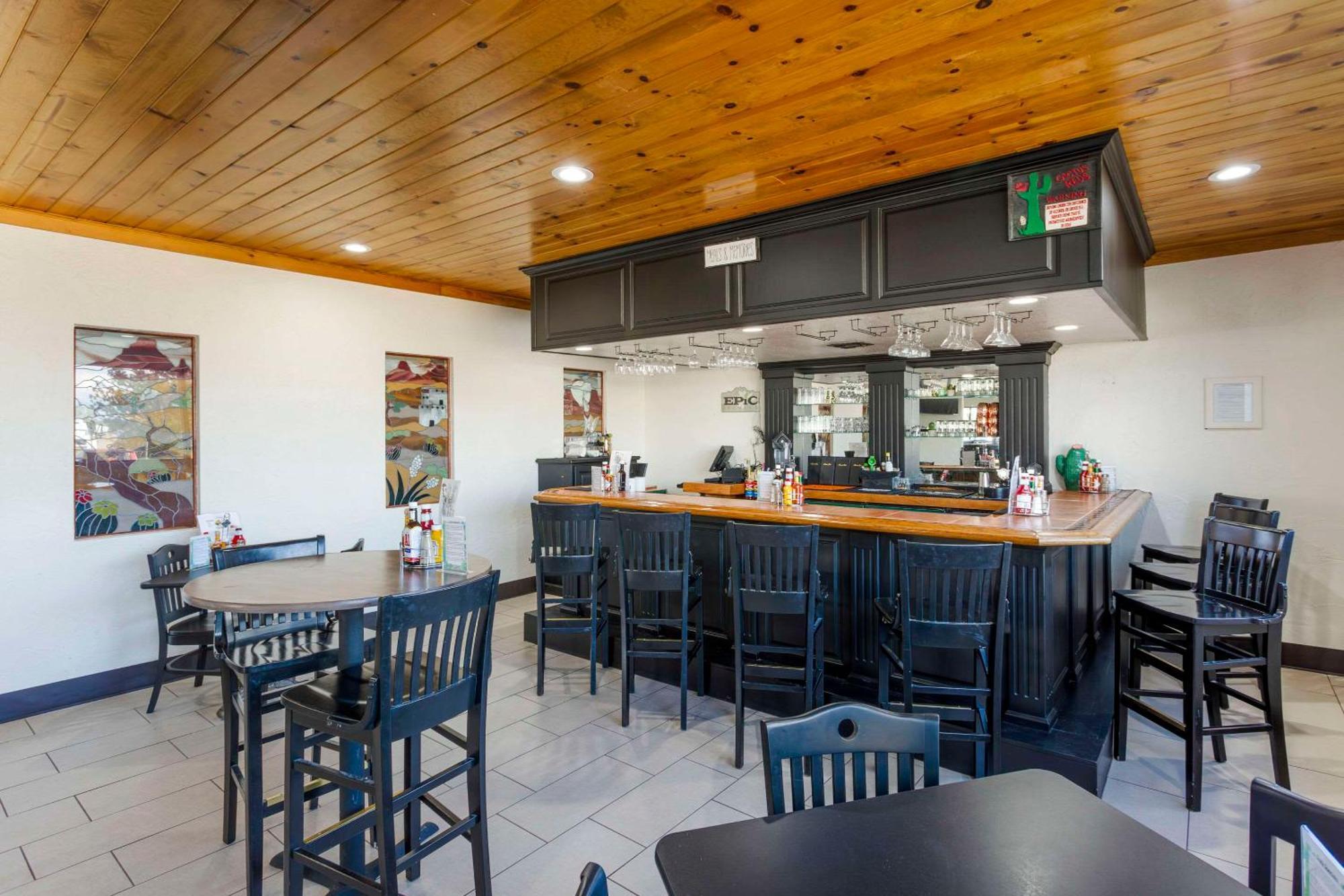 Comfort Suites Ogden Conference Center Εξωτερικό φωτογραφία